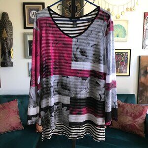 STYLE & CO size XL Stretch Black Gray & Pink Floral Stripes Layered Mesh Top